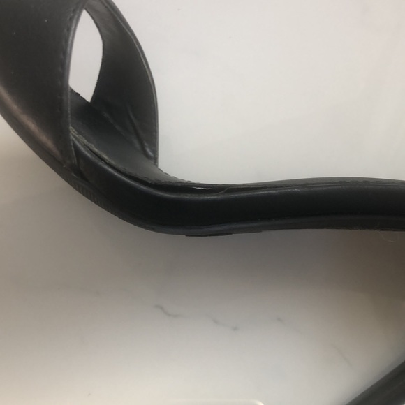 Mossimo Black 4" Strappy Sandals, 9.5 - Picture 11 of 11